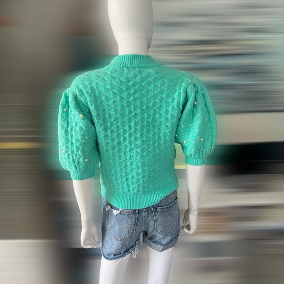 PEACH LOVE CALIFORNIA Short puff sleeve pearl knit top S M L - Picture 9 of 9
